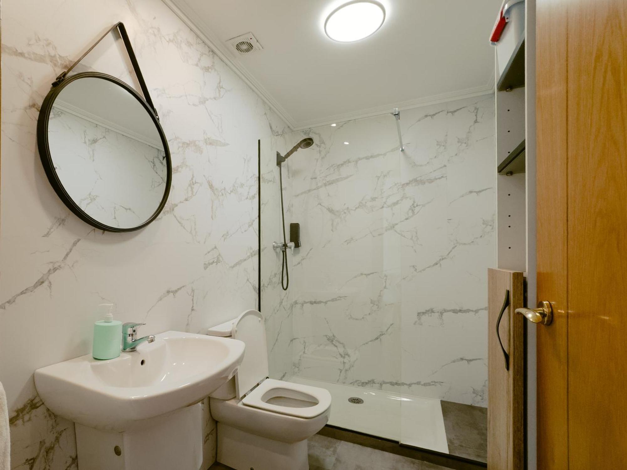Espectacular Atico De 2 Dormitorios Con Garaje Y Terraza Privada De 30 M2 Albacete Bagian luar foto